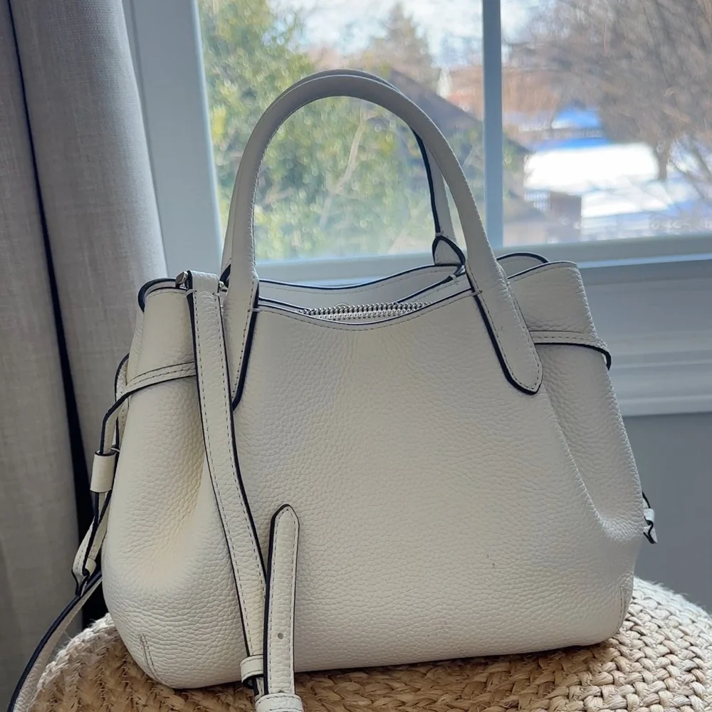 Kate Spade Dumpling Crossbody Satchel Bag - Picture 4 of 7